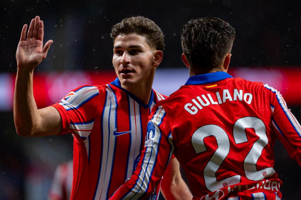 仅展现了他 仅展现了他